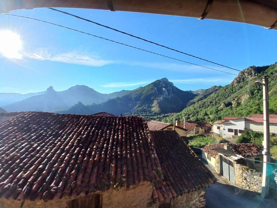 Casa Rustica En Dobres Con Vistas A La Montana Βίλα Εξωτερικό φωτογραφία